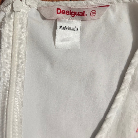 Desigual Embroidered Elephant Hem Dress Size EU 38 Boho V-Neck - Picture 2 of 7